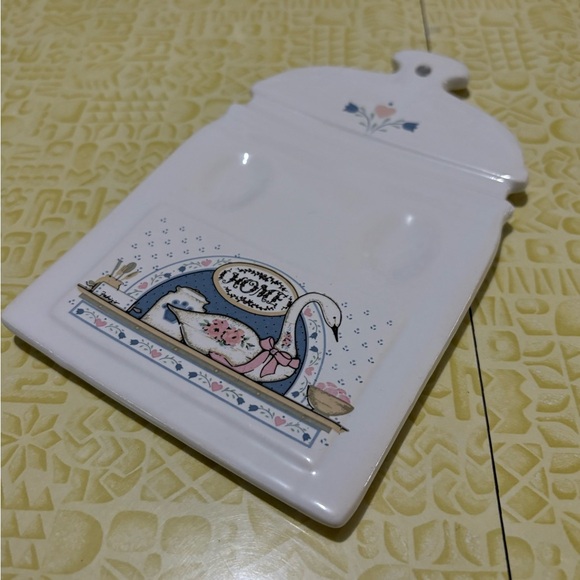 Vintage White Home Accent Jar Spoon Rest - Picture 4 of 8